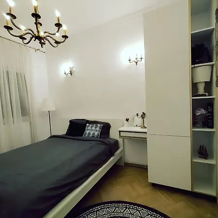 Eclectic Oasis Apartament *