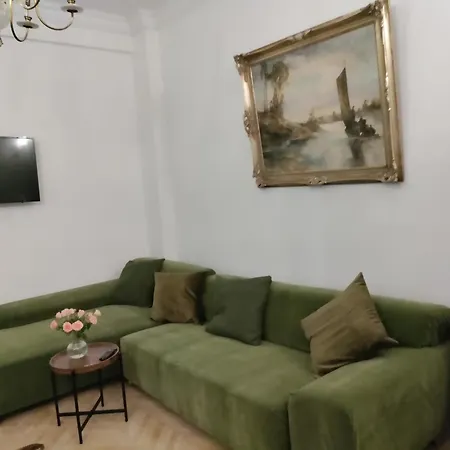 Apartment Eclectic Oasis *